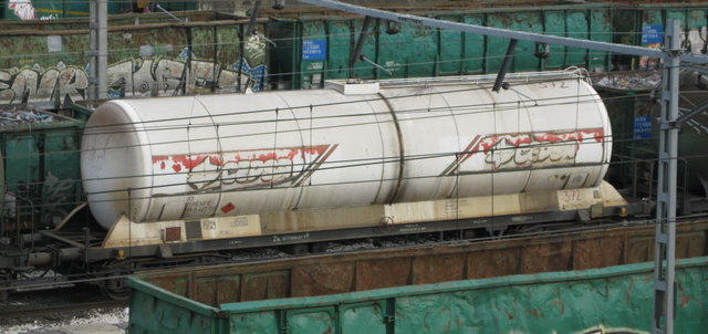 83 71 785 0 XXX-X Zas Ermewa Gasoil0001.JPG